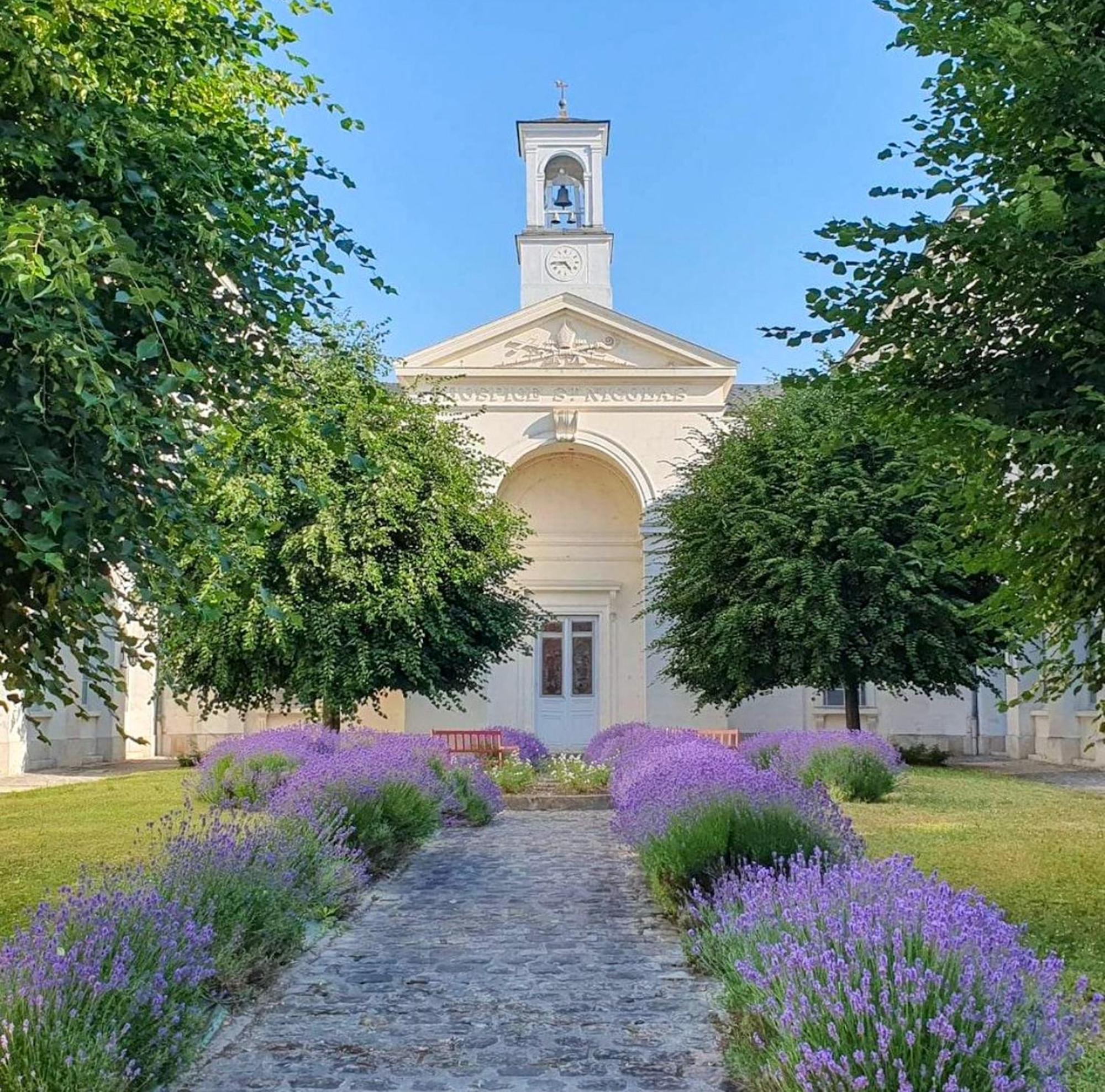Hospice St Nicolas Troyes Exterior foto